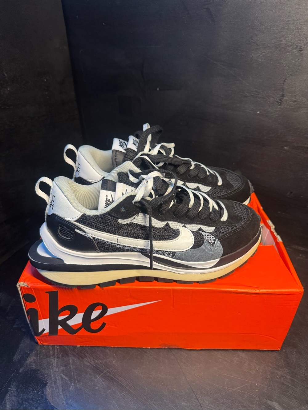 Nike Sacai Vaporwaffle Black White